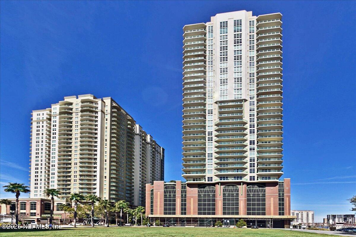 Foto principal - 1431 Riverplace Blvd