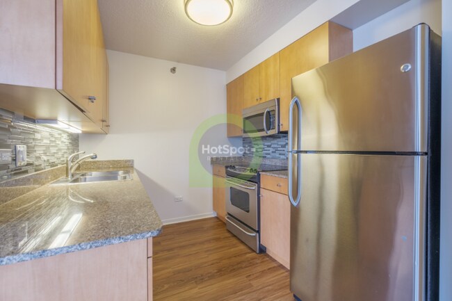 Foto del edificio - 424 W Grand Ave