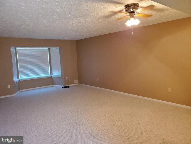 Building Photo - 6171 Sea Lion Pl