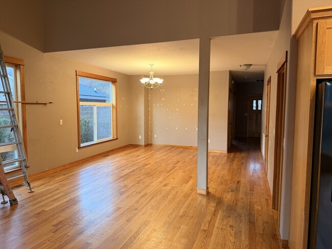 Foto del edificio - 139 Max Loop