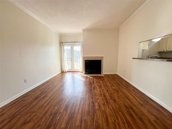 Building Photo - 12166 Metric Blvd