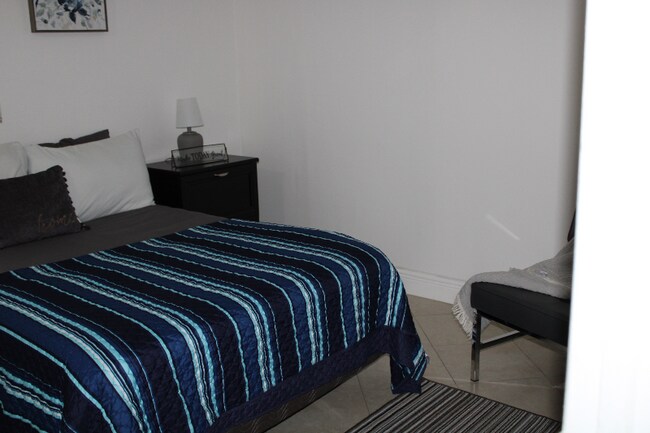 Foto del edificio - 5551 SW 36th St