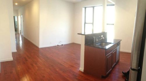 Foto del edificio - 263 W 23rd St