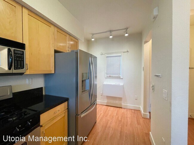 Building Photo - 2 br, 1.5 bath House - 1594 Brunswig Lane