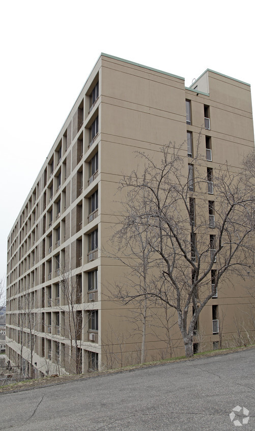 Foto del edificio - Nan McKay Building