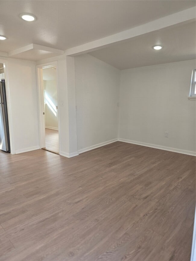 Foto del edificio - 505 Park Ln