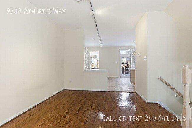 Foto del edificio - 9718 Athletic Way