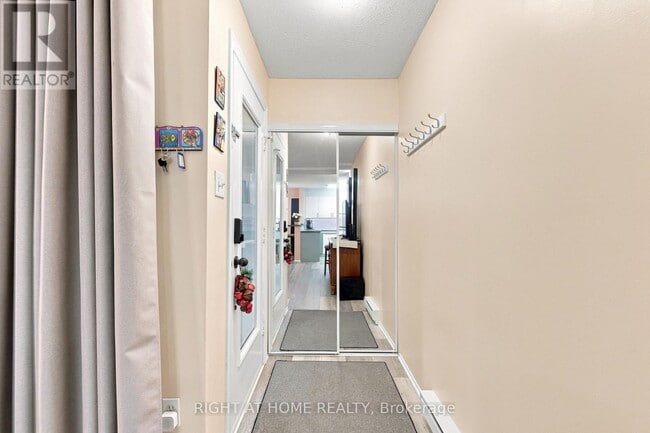 Building Photo - 1750 Marsala Crescent
