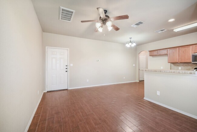 Building Photo - Nice 3 BEDROOM DUPLEX LOCATED IN HUTTO, TE...
