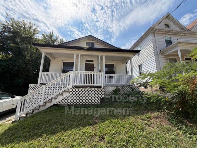 Foto del edificio - 7790 Folk Ave