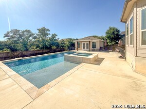 Foto del edificio - 268 Englewood Ln