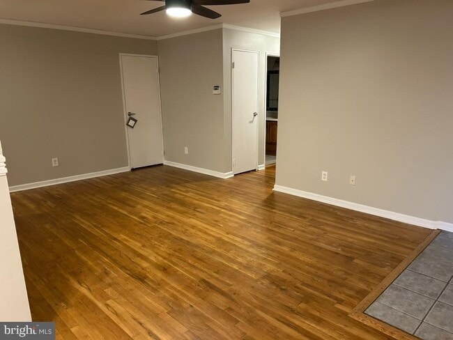 Building Photo - 1231 Country Mill Dr