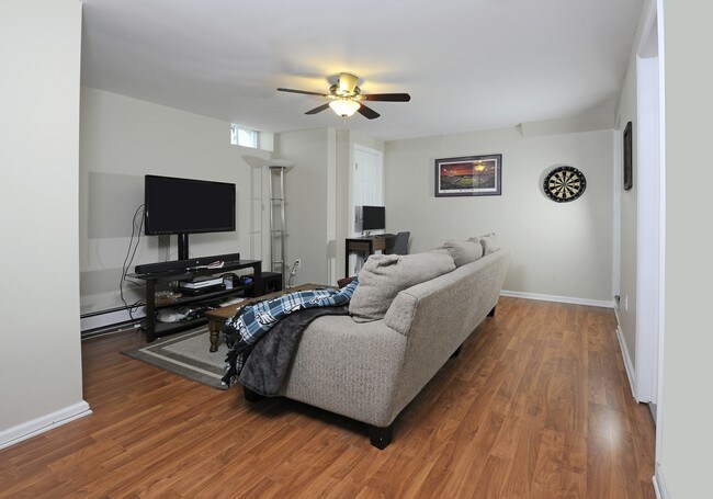Habitación familiar LL - 22 Hinckley Ave