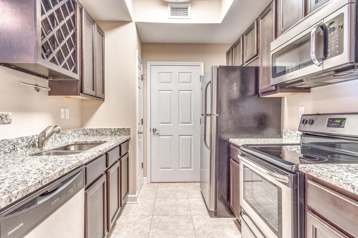 Primary Photo - The Residences at Cypress Preserve Beautif...