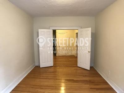 Foto del edificio - 2 bedroom in Boston MA 02135