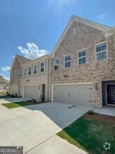 Building Photo - 4030 Denton Dr