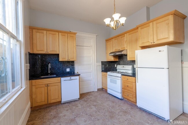 Foto del edificio - 466 Columbus Ave