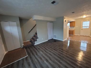Primary Photo - 159 Miller Dr