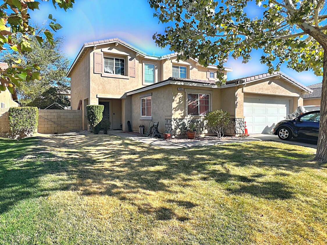Primary Photo - 45552 Ruth Ct