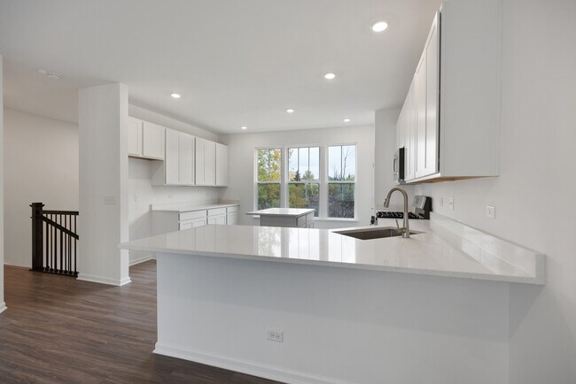 Building Photo - 517 Wolverine Dr