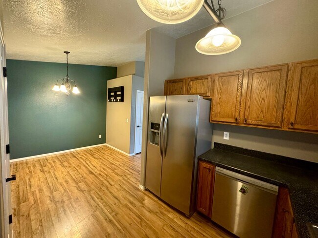 Foto del edificio - Beautiful Home in Prime Meridian Location