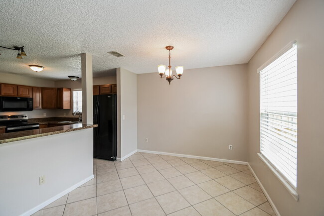 Building Photo - 2943 Tuscarora Tr
