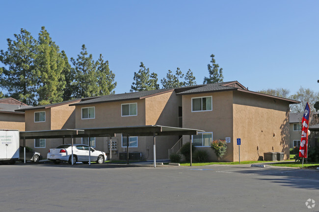 Building Photo - Madera West Apartments