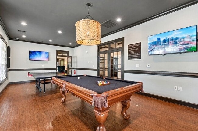 Building Photo - Indigo Pointe