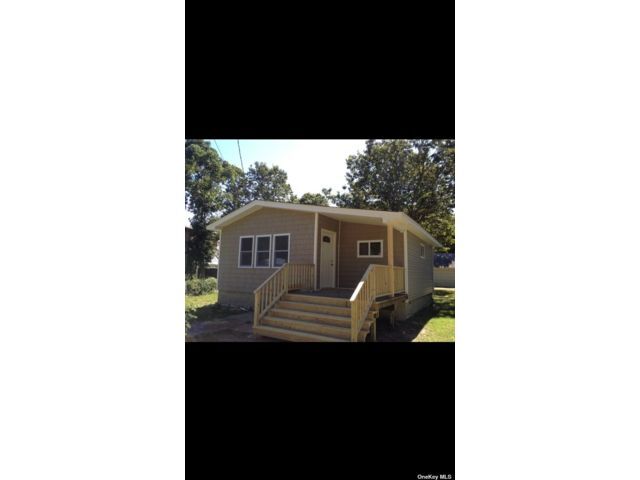 Foto principal - 4 Meadowmere Ave