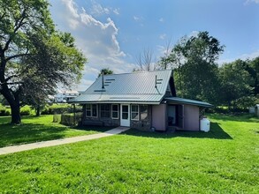 Building Photo - 377 Hunts Corners Rd