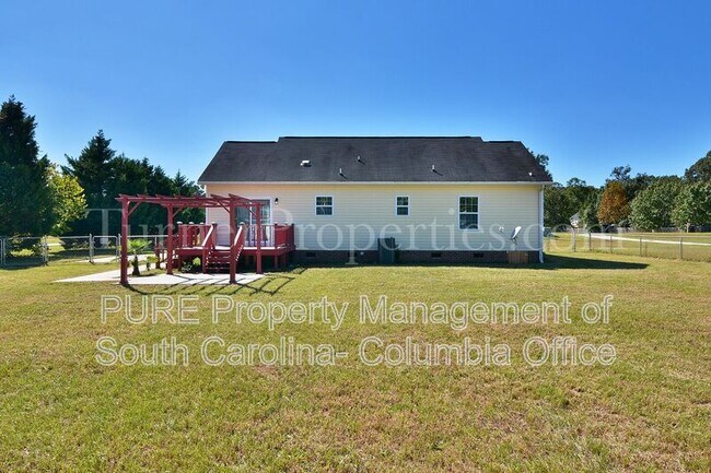 Building Photo - 18 Colony Dr