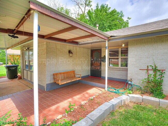 Foto del edificio - 3305 Neighbors Ln