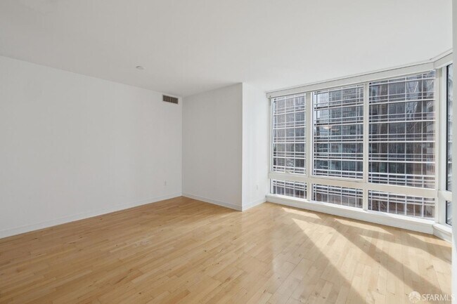 Foto del edificio - 301 Mission St