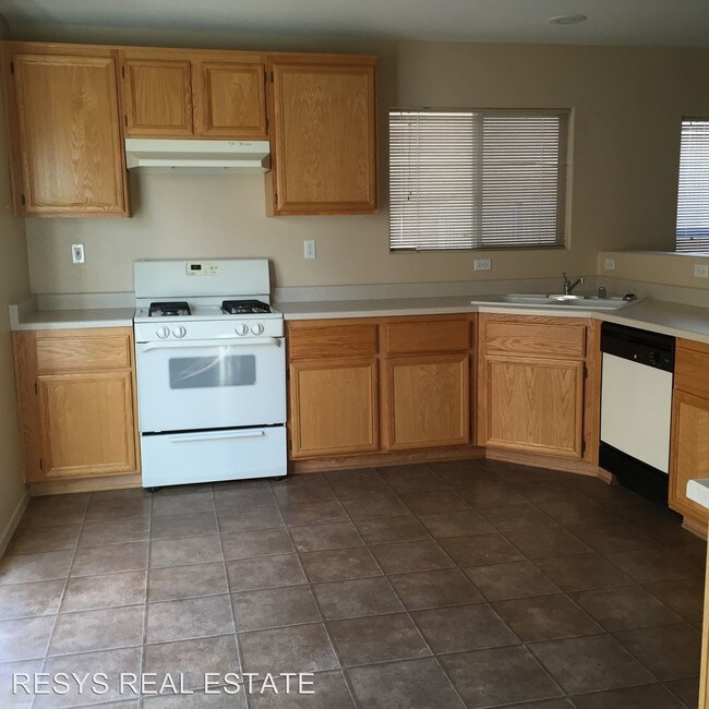 Building Photo - 7237 Nova Ridge Ct