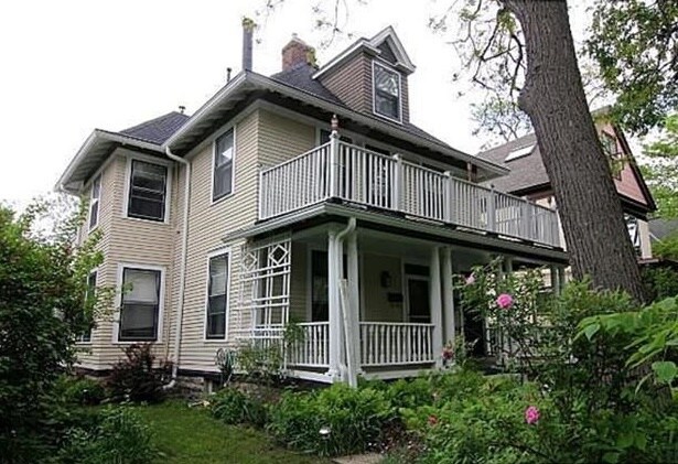 Foto del edificio - 3132 Holmes Avenue