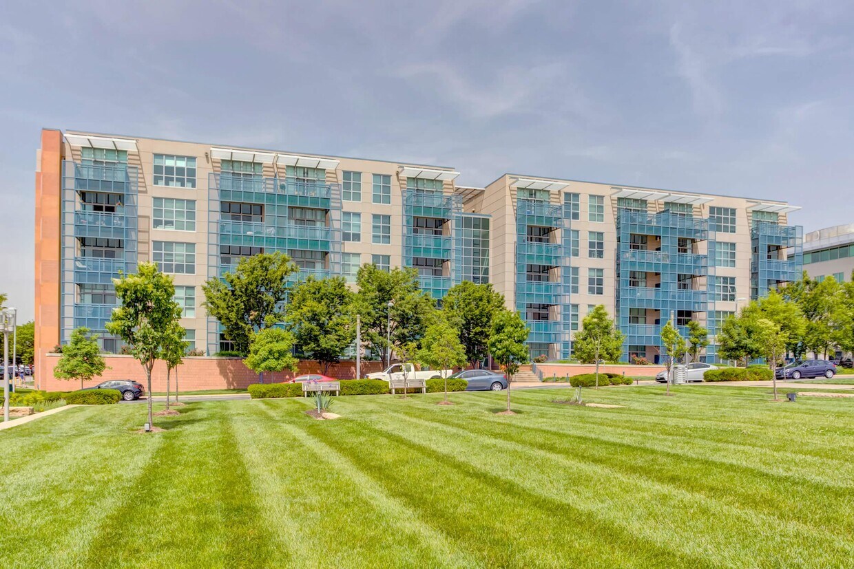Lofts at Forest Park 1031 W Highlands Plaza Dr Saint Louis, MO
