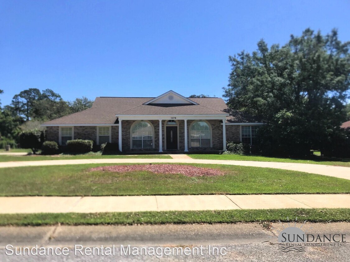 1676 Winding Shore Dr, Gulf Breeze, FL 32563 House Rental in Gulf