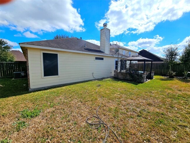 Building Photo - 3418 Dorsey Ln