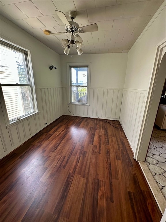 Foto del edificio - 592 E 3rd St