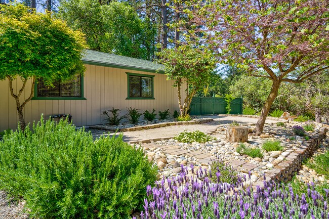 Foto del edificio - 39534 Westview Dr