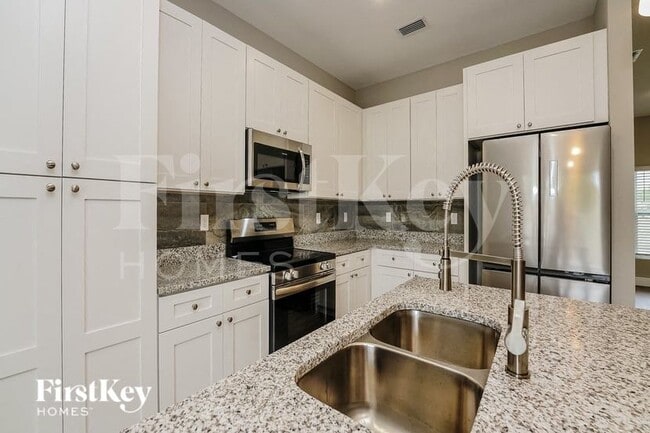 Foto del edificio - 2867 Tivoli Ave SE