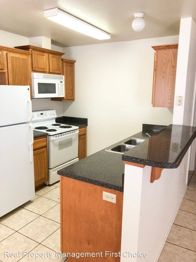 Building Photo - 3 br, 2 bath House - 1439B Brazil Ave