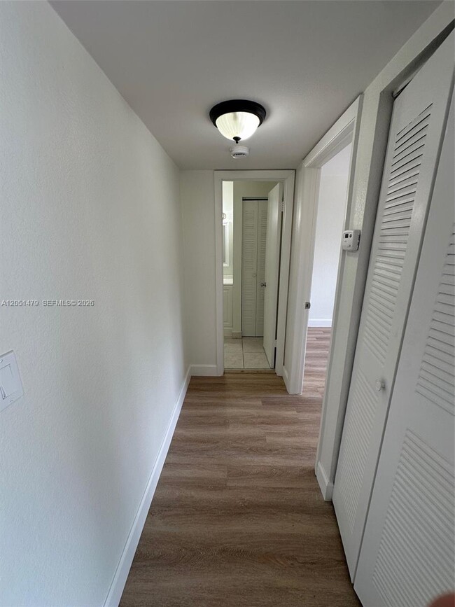 Foto del edificio - 7407 SW 152nd Ave