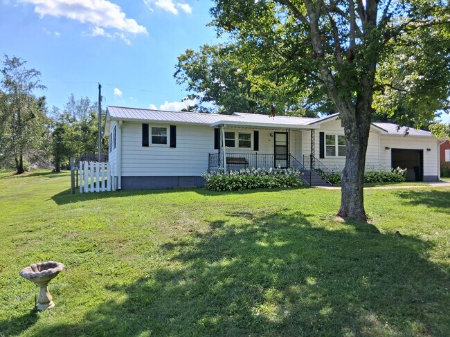 Foto del edificio - 1424 Hawkins Dr