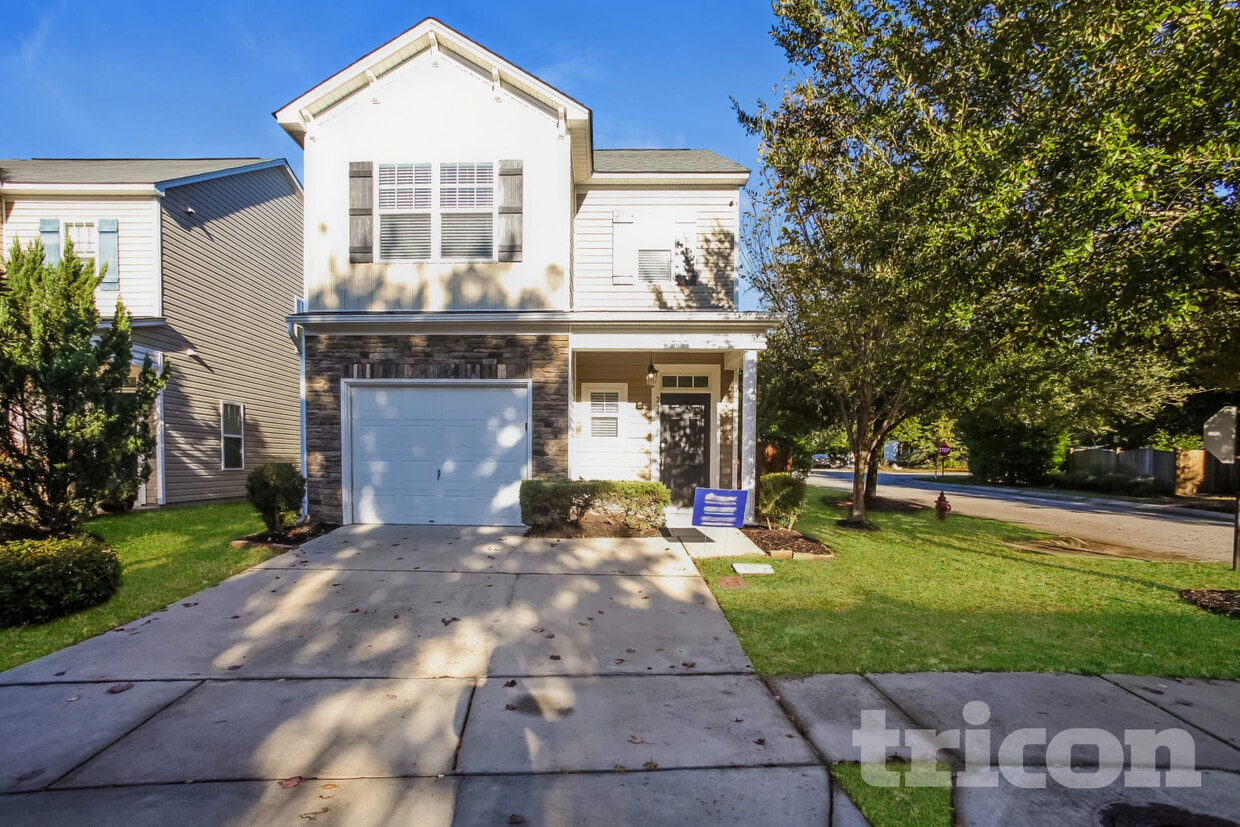 Foto principal - 234 Chestnut Oak Ln