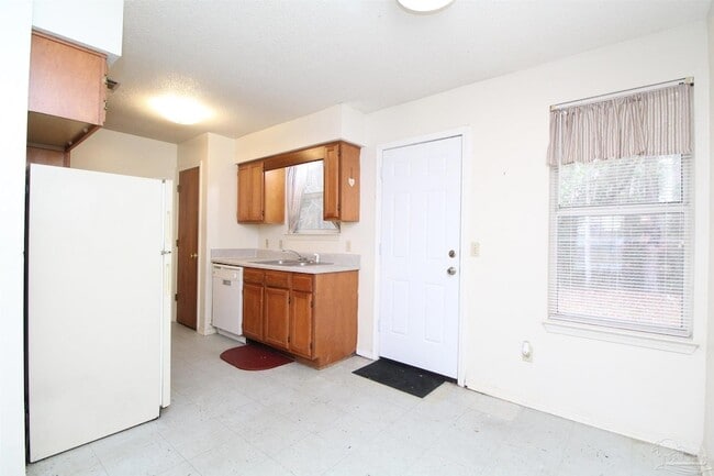 Building Photo - 458 Bay Pine Villas Dr