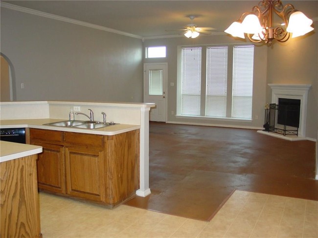 Building Photo - 1533 Creekstone Ct