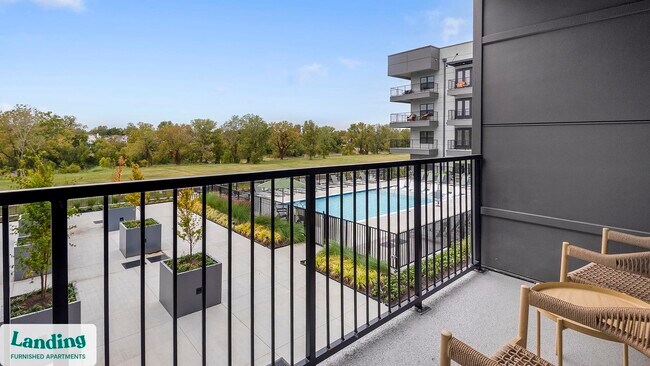 Foto del edificio - 645 N Front St