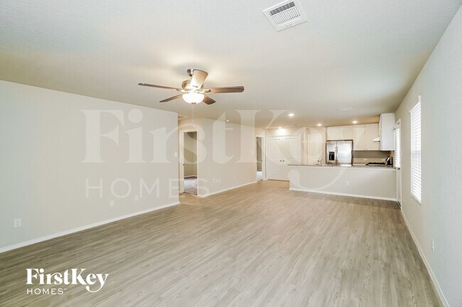 Foto del edificio - 9115 Griffith Run