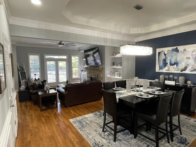 Building Photo - 3 Bedroom Townhome in Smyrna